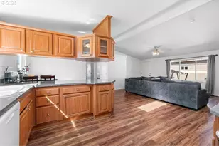 1503 N Hayden Island Dr, Portland, OR 97217 - Photo 11