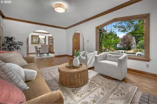 6041 NE 26th Ave, Portland, OR 97211 - Photo 9