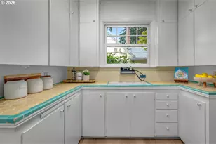 6041 NE 26th Ave, Portland, OR 97211 - Photo 17