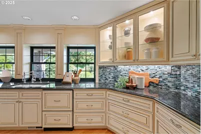 16001 NW 31st Ct, Vancouver, WA 98685 - Photo 13