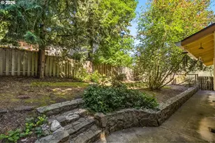 19505 Hidden Springs Rd, West Linn, OR 97068 - Photo 25
