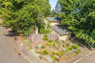 19505 Hidden Springs Rd, West Linn, OR 97068 - Photo 27
