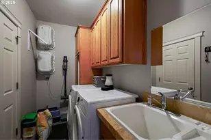 3208 54th Ave, Albany, OR 97321 - Photo 15