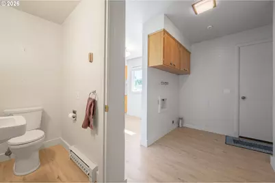 2872 Sarah Ln, Eugene, OR 97408 - Photo 27