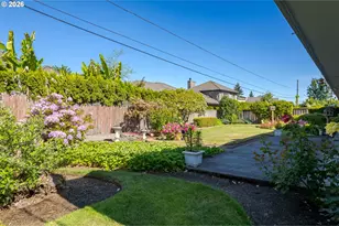 2872 Sarah Ln, Eugene, OR 97408 - Photo 41