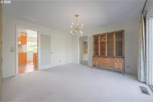 2872 Sarah Ln, Eugene, OR 97408 - Photo 11