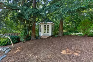 3555 Vista Ridge Dr, West Linn, OR 97068 - Photo 41