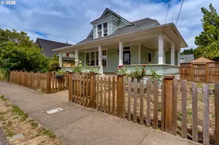 928 W Main St, Cottage Grove, OR 97424 - Photo 27