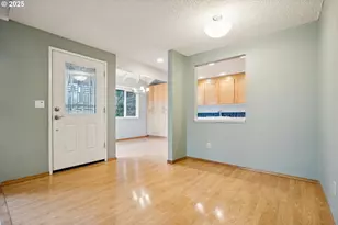 6170 SW Heights Ln, Beaverton, OR 97007 - Photo 9