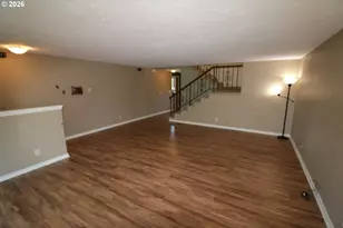 1419 T St, Springfield, OR 97477 - Photo 7