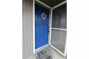 1419 T St, Springfield, OR 97477 - Photo 3