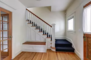 2448 NW Savier St, Portland, OR 97210 - Photo 9