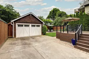 2448 NW Savier St, Portland, OR 97210 - Photo 3