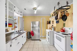 7645 SE Henderson St, Portland, OR 97206 - Photo 11