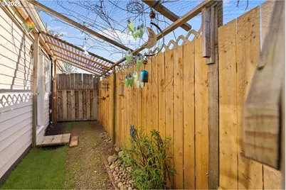 7645 SE Henderson St, Portland, OR 97206 - Photo 27