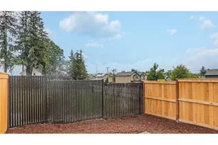 6012 SE 15th St, Gresham, OR 97080 - Photo 27