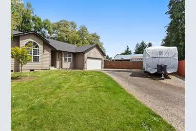 1327 G St, Washougal, WA 98671 - Photo 3