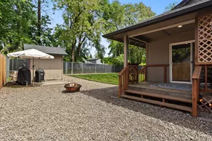 1327 G St, Washougal, WA 98671 - Photo 27