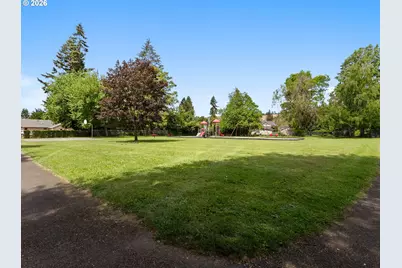 1327 G St, Washougal, WA 98671 - Photo 33