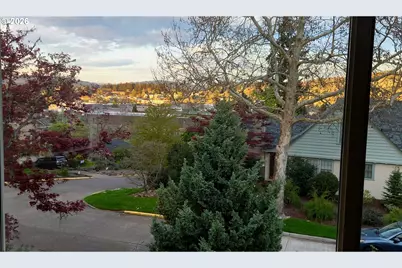 60 W 22nd Ave, Eugene, OR 97405 - Photo 11