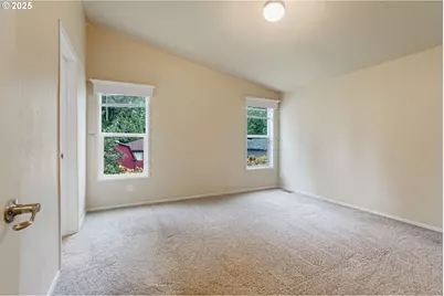 2125 Nocturne Ct, Salem, OR 97306 - Photo 27