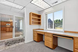 890 Hobbs Rd, Hood River, OR 97031 - Photo 15