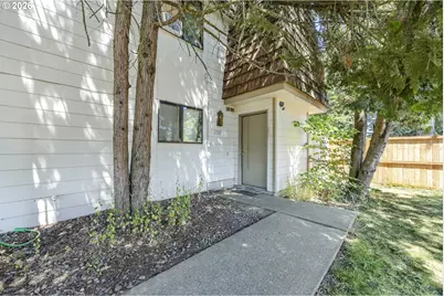 2209 Cal Young Rd, Eugene, OR 97401 - Photo 5