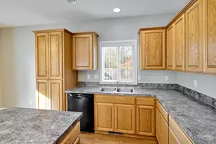 4653 Bohannon Ct NE, Salem, OR 97305 - Photo 11