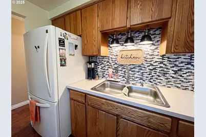 1225 B St, Fossil, OR 97830 - Photo 7