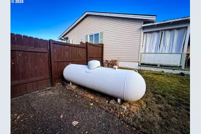 1225 B St, Fossil, OR 97830 - Photo 25