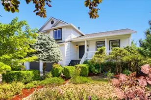 428 SE 10th St, Troutdale, OR 97060 - Photo 1