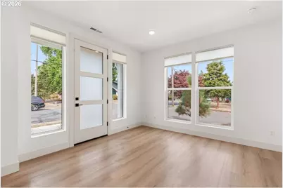 8594 N Buchanan Ave, Portland, OR 97203 - Photo 15