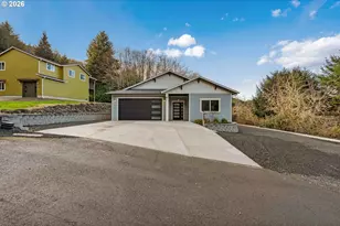 905 Bellevue Dr, Reedsport, OR 97467 - Photo 47