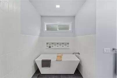 905 Bellevue Dr, Reedsport, OR 97467 - Photo 23