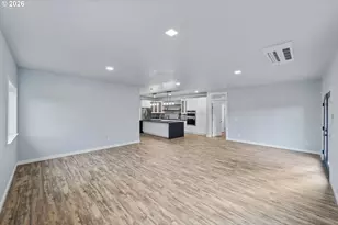 905 Bellevue Dr, Reedsport, OR 97467 - Photo 13