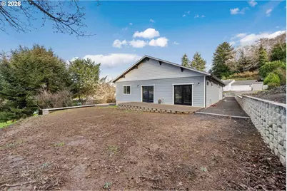 905 Bellevue Dr, Reedsport, OR 97467 - Photo 37