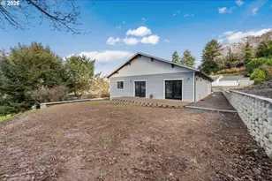 905 Bellevue Dr, Reedsport, OR 97467 - Photo 37