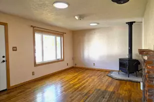 212 NW 5th Ave, John Day, OR 97845 - Photo 17