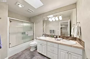 985 W Silver Ct, Roseburg, OR 97471 - Photo 33