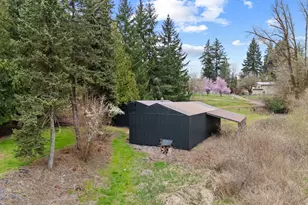 27672 SW Lepley Ln, Hillsboro, OR 97123 - Photo 37