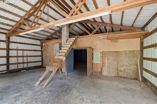 27672 SW Lepley Ln, Hillsboro, OR 97123 - Photo 31