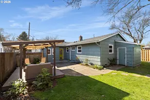 2015 SE Bidwell St, Portland, OR 97202 - Photo 29