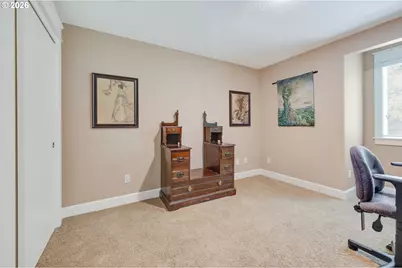 14221 Dolph Ct, Lake Oswego, OR 97034 - Photo 29