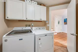 14221 Dolph Ct, Lake Oswego, OR 97034 - Photo 31