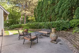 14221 Dolph Ct, Lake Oswego, OR 97034 - Photo 37