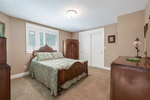 14221 Dolph Ct, Lake Oswego, OR 97034 - Photo 27
