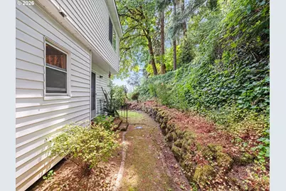 21635 Willamette Dr, West Linn, OR 97068 - Photo 35