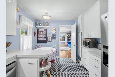 21635 Willamette Dr, West Linn, OR 97068 - Photo 13