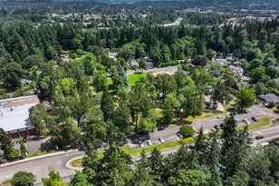 21635 Willamette Dr, West Linn, OR 97068 - Photo 39