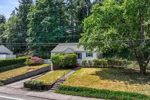 21635 Willamette Dr, West Linn, OR 97068 - Photo 3